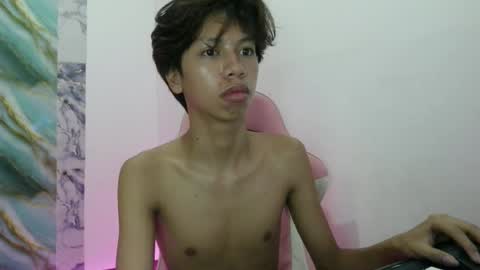 Snapshot of twink_sunny chatting on 12, 7, 2026 sunny online show from 12, 7, 2026