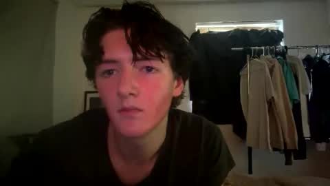 twinkboyboi69 online show from 21, 4, 2026