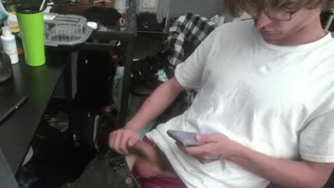 shytwink online show from 13, 4, 2026