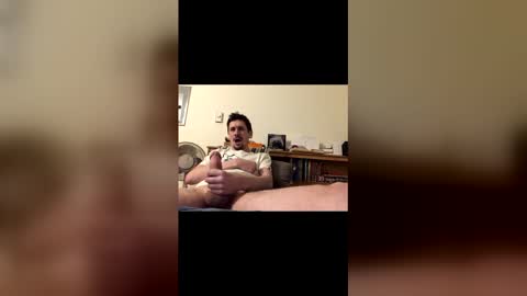 TwinkyMcgee online show from 26, 11, 2025