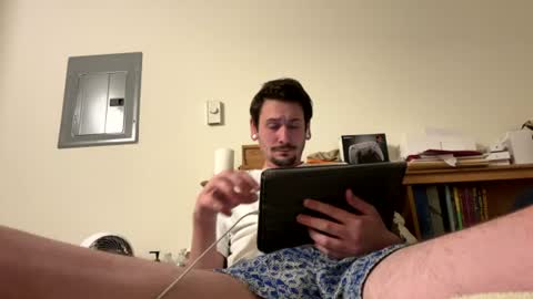 TwinkyMcgee online show from 28, 6, 2026