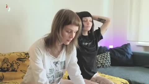 Snapshot of twins_terror chatting on 14, 5, 2026 Sin and Skin online show from 14, 5, 2026