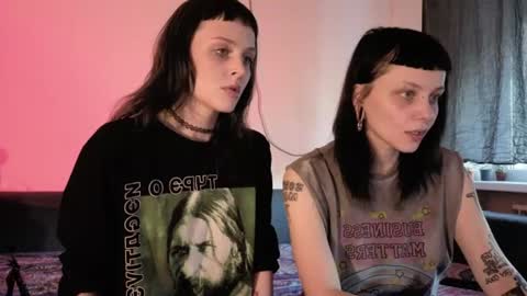 Snapshot of twins_terror chatting on 15, 6, 2026 Sin and Skin online show from 15, 6, 2026