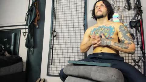 Clio  Tadeo online show from 27, 12, 2024