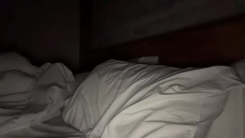 Snapshot of twitter_venusjenner chatting on 16, 10, 2025 REIGNEASIA online show from 16, 10, 2025