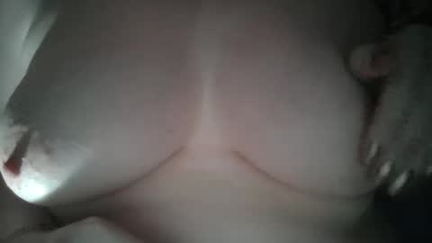 twixie33 online show from 29, 1, 2025