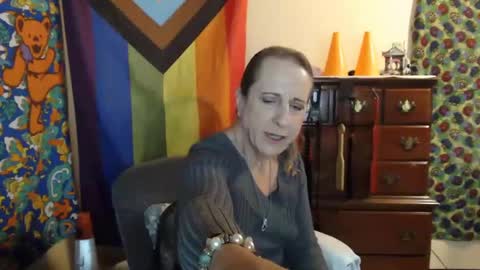 twocumkerry online show from 9, 11, 2025