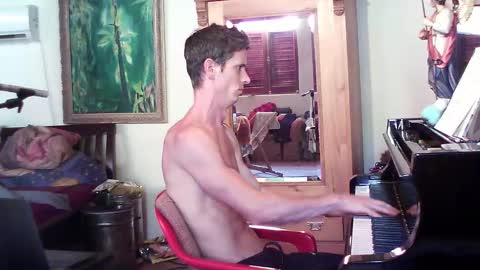 Snapshot of twoforallprivate chatting on 30, 12, 2024 TobeBritta online show from 30, 12, 2024