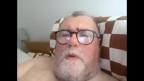 twohats2810 online show from 6, 6, 2026
