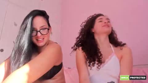 Snapshot of twoistrouble_ chatting on 3, 10, 2025 twoistrouble_ online show from 3, 10, 2025