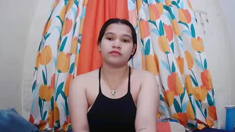 Snapshot of twowetcuties chatting on 9, 2, 2025 Lyn and lea online show from 9, 2, 2025