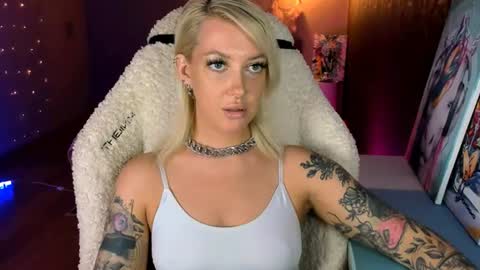 Miley online show from 25, 7, 2026