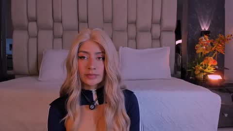 Snapshot of tyla_demon chatting on 19, 12, 2025 TYLA online show from 19, 12, 2025