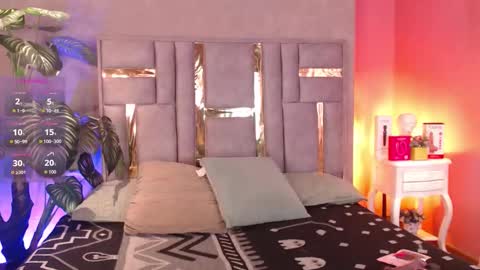 tyla_ks online show from 17, 9, 2025