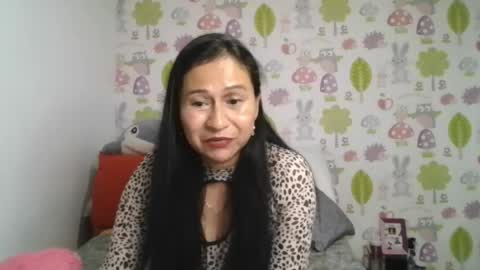 Snapshot of tyna_b chatting on 19, 4, 2026 Tyna online show from 19, 4, 2026