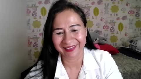 Snapshot of tyna_b chatting on 1, 5, 2026 Tyna online show from 1, 5, 2026