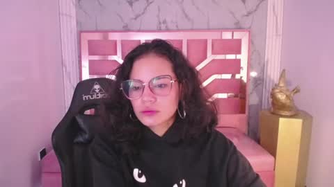 TYNA  online show from 4, 1, 2025