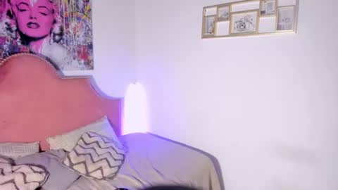Snapshot of tyra_honey chatting on 18, 6, 2026 Tyra pretty Honey online show from 18, 6, 2026
