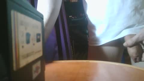 Snapshot of u02g2 chatting on 12, 1, 2025 u02g2 online show from 12, 1, 2025