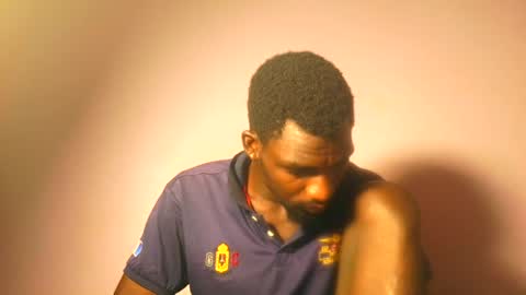 Snapshot of uae_love chatting on 28, 6, 2026 uae_love online show from 28, 6, 2026