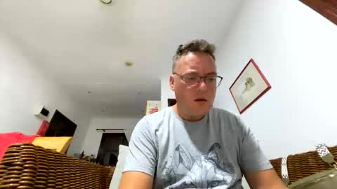 Snapshot of ueberdruck01 chatting on 16, 10, 2025 ueberdruck01 online show from 16, 10, 2025