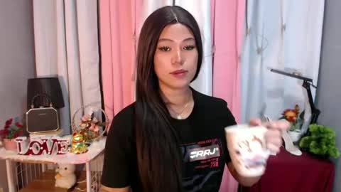 Snapshot of ugly_asianlover chatting on 20, 12, 2024 rechelle online show from 20, 12, 2024