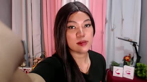 Snapshot of ugly_asianlover chatting on 23, 12, 2024 rechelle online show from 23, 12, 2024