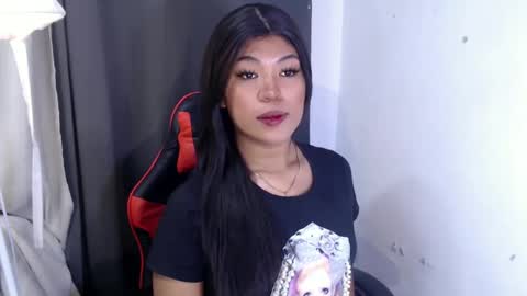 Snapshot of ugly_asianlover chatting on 8, 2, 2025 rechelle online show from 8, 2, 2025