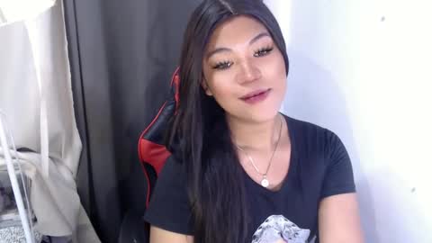 Snapshot of ugly_asianlover chatting on 9, 2, 2025 rechelle online show from 9, 2, 2025