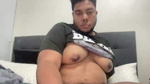 Snapshot of uhstevy chatting on 15, 6, 2026 Steven Marmolejos online show from 15, 6, 2026