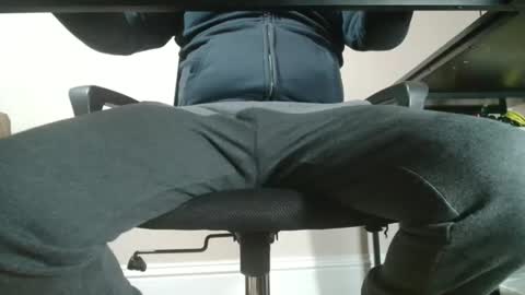 ukguynxtdr online show from 4, 12, 2025