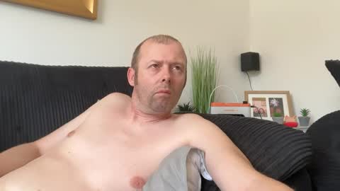 ukmatty3 online show from 17, 7, 2026