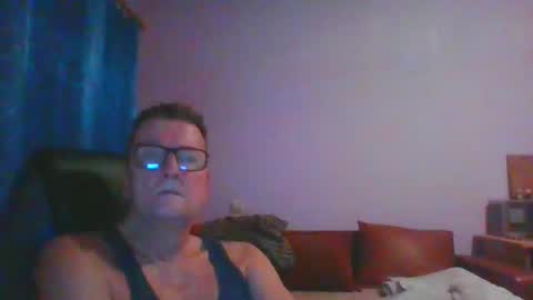 Snapshot of ulmeni4 chatting on 23, 1, 2025 ulmeni4 online show from 23, 1, 2025
