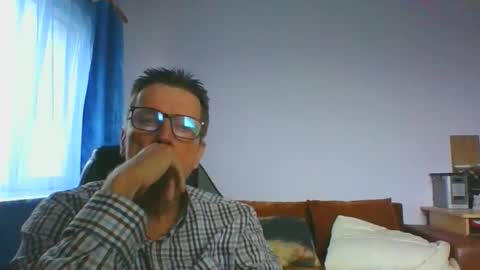 ulmeni4 online show from 30, 11, 2025