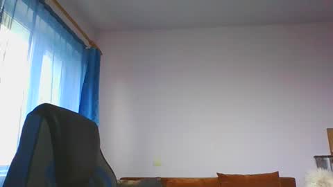 ulmeni4 online show from 22, 12, 2025