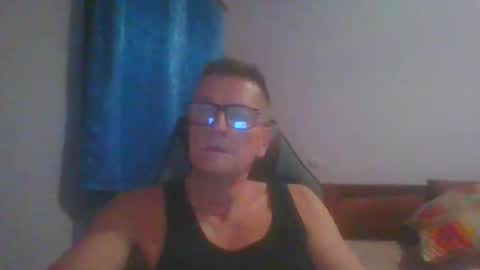 Snapshot of ulmeni7 chatting on 30, 10, 2025 ulmeni7 online show from 30, 10, 2025
