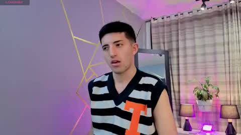 un_sluttyy online show from 3, 11, 2025