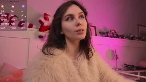 Snapshot of una_medisson chatting on 25, 12, 2024 Una  online show from 25, 12, 2024
