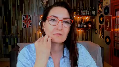 UnaTera online show from 25, 5, 2026