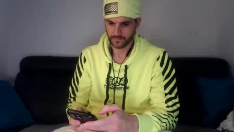 Snapshot of unconquered chatting on 10, 11, 2025 Unconquered hot angels online show from 10, 11, 2025