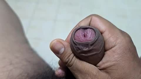 Snapshot of uncuttool3000 chatting on 17, 11, 2025 uncuttool3000 online show from 17, 11, 2025