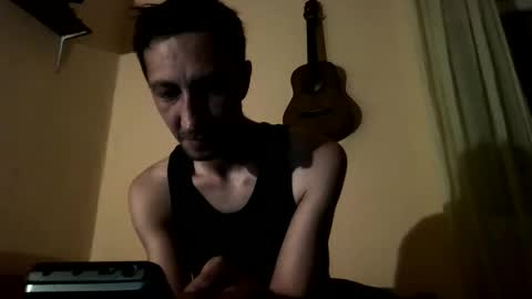 Snapshot of underguy19 chatting on 17, 10, 2025 underguy19 online show from 17, 10, 2025