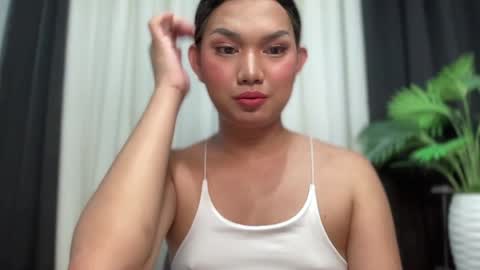 Lily online show from 27, 5, 2026