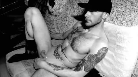 unlitimnaughty_ online show from 23, 2, 2026