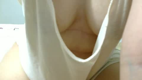 Snapshot of unpenetrated chatting on 6, 5, 2026 unny online show from 6, 5, 2026