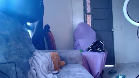 new INSTA   online show from 16, 11, 2025