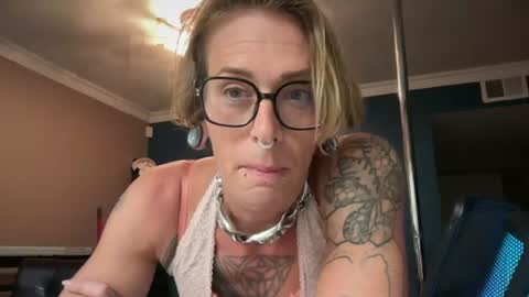 Snapshot of ur_daylee_dose chatting on 11, 7, 2026 Ur Daylee dose online show from 11, 7, 2026