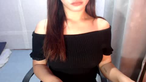 ur_favsnacks21 online show from 9, 8, 2026