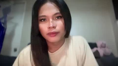 Snapshot of ur_new_obsession chatting on 8, 2, 2026 ur_new_obsession online show from 8, 2, 2026