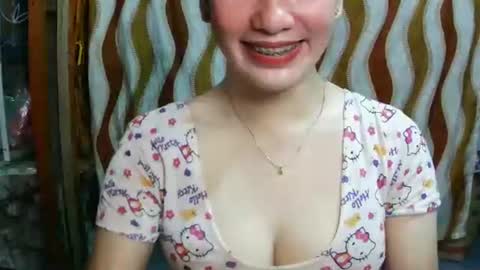 Snapshot of ur_yassy chatting on 13, 5, 2026 ur_yassy online show from 13, 5, 2026